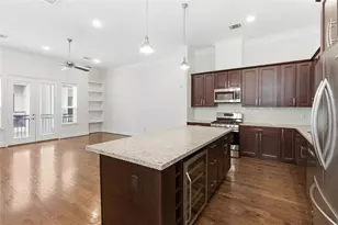 960 W 24th St, Houston, TX 77008 - Photo 22