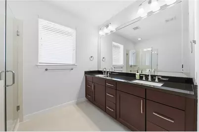 960 W 24th Street, Houston, TX 77008 - Photo 38