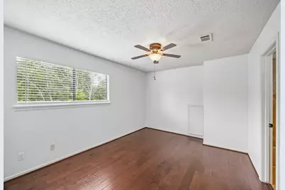 1922 Grand Valley Drive, Houston, TX 77090 - Photo 32