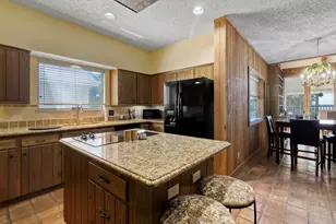 618 Palmetto Dr, Livingston, TX 77351 - Photo 14