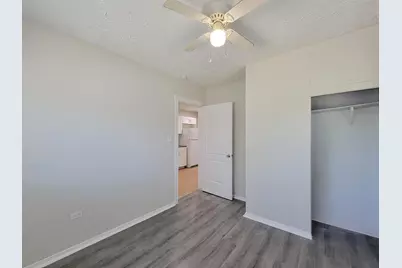 711 Avenue A #4, La Marque, TX 77568 - Photo 8