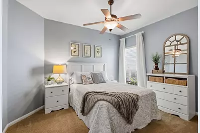 15 S Mews Wood Court, The Woodlands, TX 77381 - Photo 10