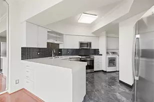 1111 Bering Dr, Houston, TX 77057 - Photo 12