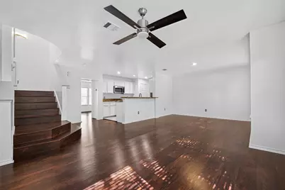 2735 Woodridge Manor Drive, Houston, TX 77087 - Photo 10