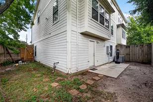 2735 Woodridge Manor Dr, Houston, TX 77087 - Photo 34