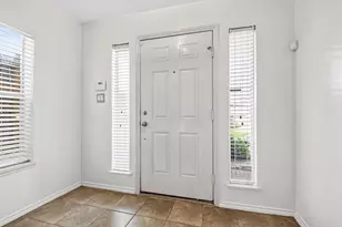 2735 Woodridge Manor Dr, Houston, TX 77087 - Photo 4
