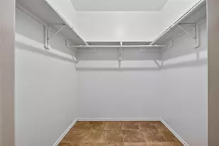2735 Woodridge Manor Dr, Houston, TX 77087 - Photo 8