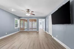 406 E 2nd St, Corrigan, TX 75939 - Photo 24