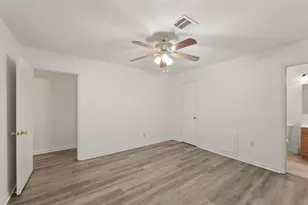 746 Fawn Dr, Houston, TX 77015 - Photo 14