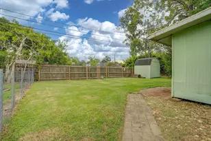 126 Huisache St, Lake Jackson, TX 77566 - Photo 22