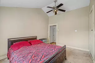 126 Huisache St, Lake Jackson, TX 77566 - Photo 14
