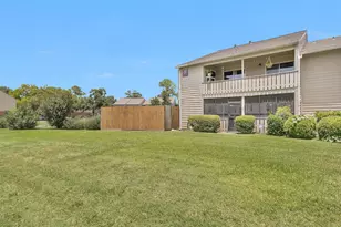 5005 Georgi Ln, Houston, TX 77092 - Photo 26