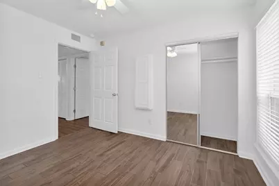 5005 Georgi Lane #38, Houston, TX 77092 - Photo 16