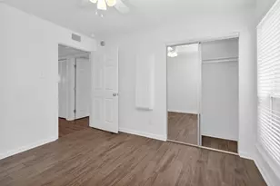 5005 Georgi Ln, Houston, TX 77092 - Photo 16