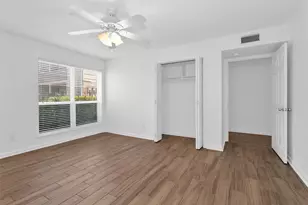 5005 Georgi Ln, Houston, TX 77092 - Photo 18