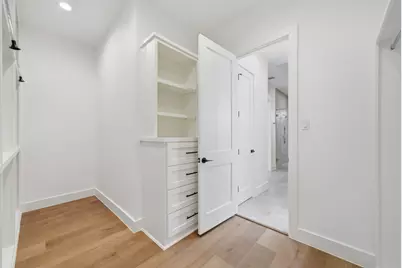 2036 Thonig Road, Houston, TX 77055 - Photo 24