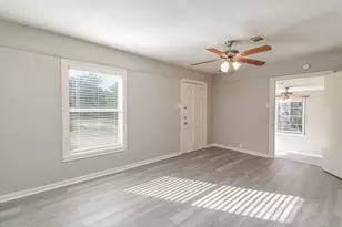 208 17th Ave N, Texas City, TX 77590 - Photo 14