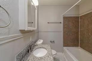 208 17th Ave N, Texas City, TX 77590 - Photo 8