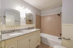 208 17th Ave N, Texas City, TX 77590 - Photo 6