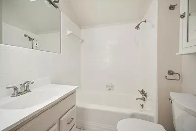 3665 Knollwood Street, Houston, TX 77019 - Photo 44