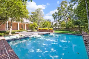 3665 Knollwood St, Houston, TX 77019 - Photo 32