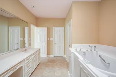 9506 Bayou Brook Street, Houston, TX 77063 - Photo 18
