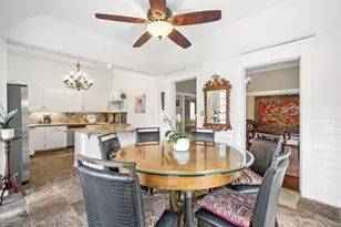 220 Marshall St, Houston, TX 77006 - Photo 16