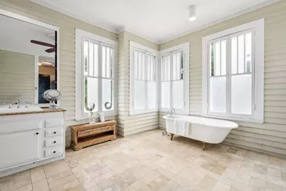 220 Marshall Street, Houston, TX 77006 - Photo 28