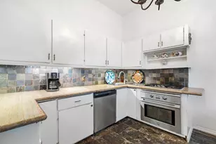 220 Marshall St, Houston, TX 77006 - Photo 18