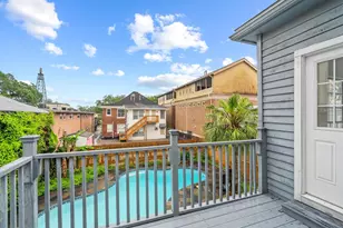 220 Marshall St, Houston, TX 77006 - Photo 38