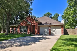 20541 Bentwood Oaks Dr, Porter, TX 77365 - Photo 2