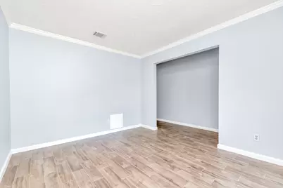 13627 Greenridge Drive, Sugar Land, TX 77498 - Photo 8