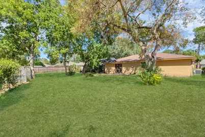 13627 Greenridge Drive, Sugar Land, TX 77498 - Photo 36