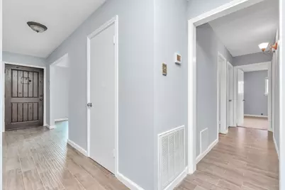 13627 Greenridge Drive, Sugar Land, TX 77498 - Photo 14