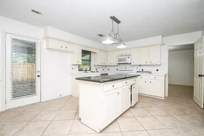 6702 Spring Leaf Drive, Spring, TX 77379 - Photo 34
