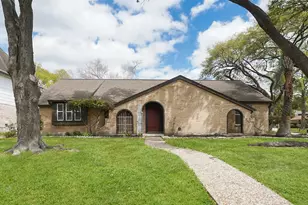 14202 Piping Rock Ln, Houston, TX 77077 - Photo 14