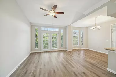 5353 Memorial Drive #1035, Houston, TX 77007 - Photo 2