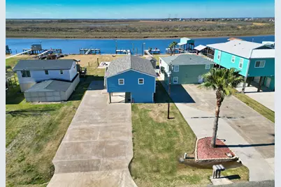 568 County Road 616, Sargent, TX 77414 - Photo 22