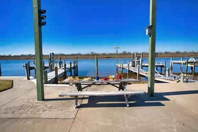 568 County Road 616, Sargent, TX 77414 - Photo 26