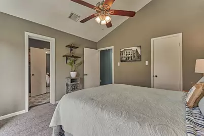 1 April Point Drive S, Montgomery, TX 77356 - Photo 26