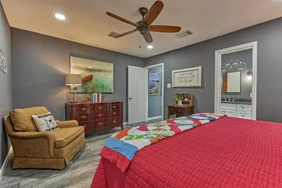 1 April Point Drive S, Montgomery, TX 77356 - Photo 22