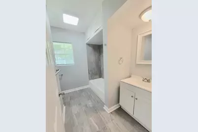 701 18th Avenue N, Texas City, TX 77590 - Photo 12