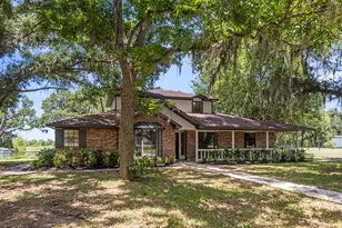 21802 Lake View Rd, Damon, TX 77430 - Photo 6