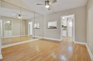 1807 Stoney Brook Dr, Houston, TX 77063 - Photo 10