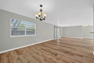 10402 Gulfstream Ln, Sugar Land, TX 77498 - Photo 10