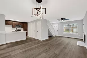 7050 Inwood Park Dr, Houston, TX 77088 - Photo 10