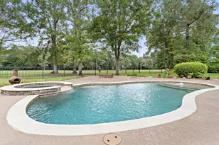 133 Holly Dr, Village Mills, TX 77663 - Photo 30