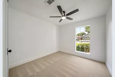 10836 Mesquite Drive, La Porte, TX 77571 - Photo 16
