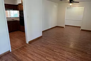 9207 Portal Dr, Houston, TX 77031 - Photo 14