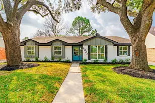 6027 Valkeith Dr, Houston, TX 77096 - Photo 1